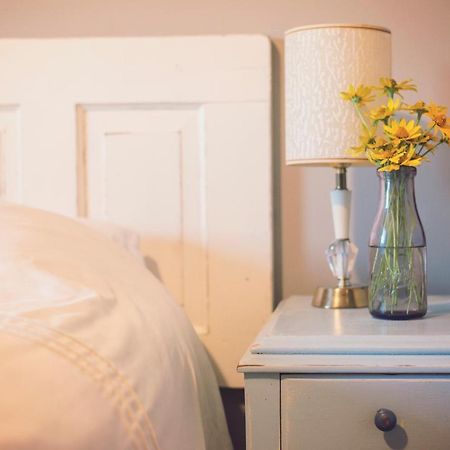 Moon Gate Guest House Whitemouth Экстерьер фото